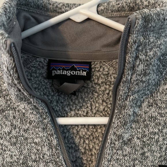 PATAGONIA better sweater 1/2 zip size S - Picture 3 of 6